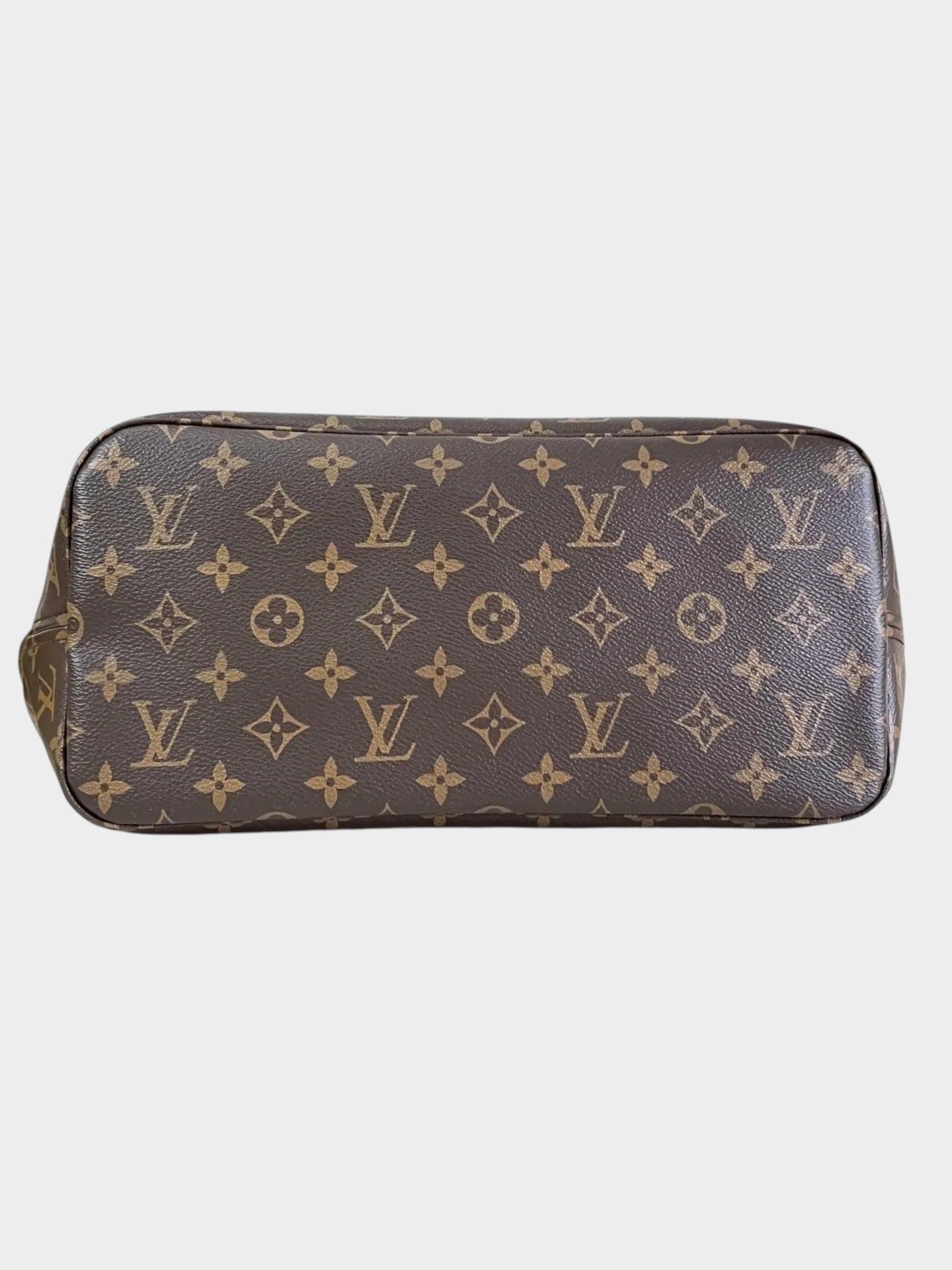 Zebass LOUIS VUITTON Neverfull tote bag featuring signature brown monogram coated canvas and light leather trim base
