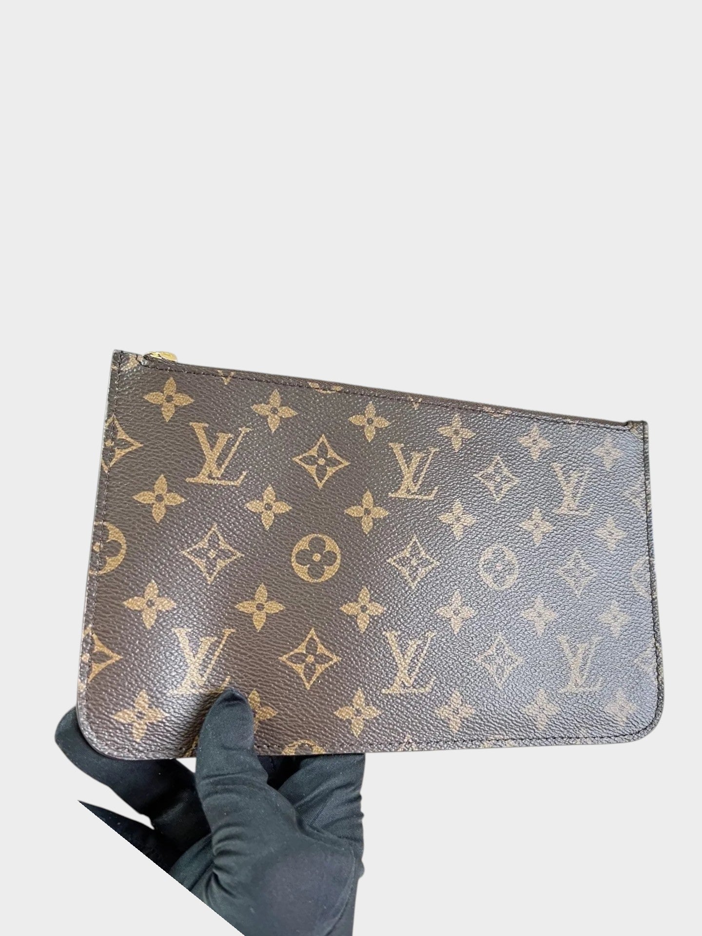 Zebass LOUIS VUITTON Neverfull monogram coated canvas removable zippered pouch with gold-tone hardware